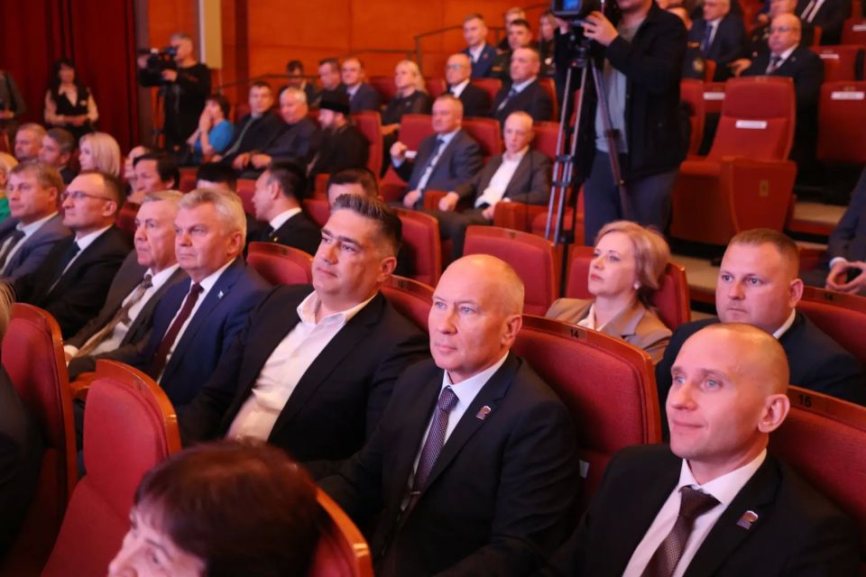 Хабаровск отмечает 168-летие Хабаровск отмечает 168-летие
