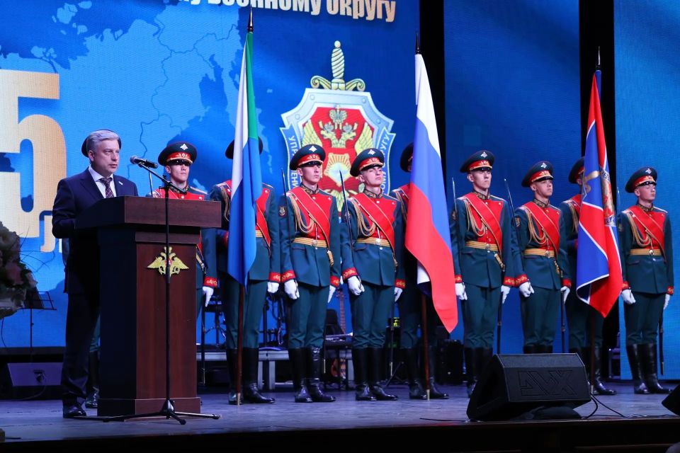 Управлению ФСБ по Восточному военному округу – 105 лет! Управлению ФСБ по Восточному военному округу – 105 лет!