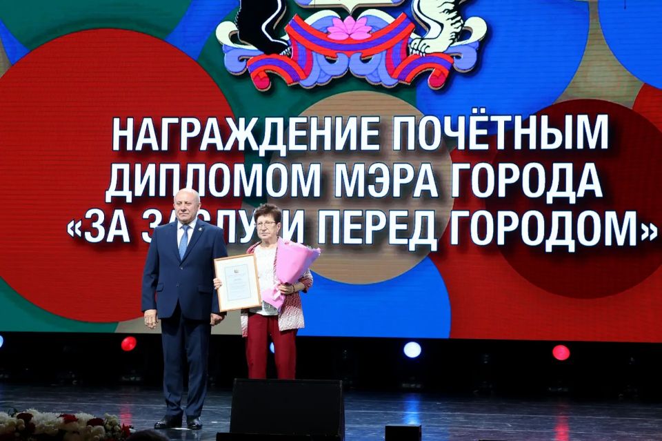 Хабаровск отмечает 168-летие Хабаровск отмечает 168-летие