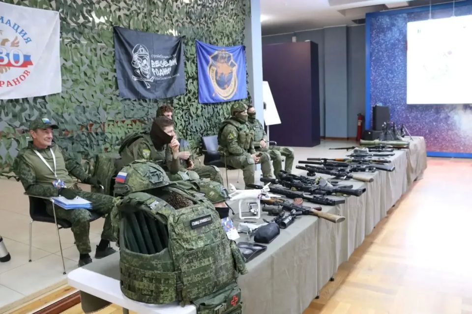 В Комсомольске-на-Амуре завершился муниципальный этап форума «Главное – люди» В Комсомольске-на-Амуре завершился муниципальный этап форума «Главное – люди»