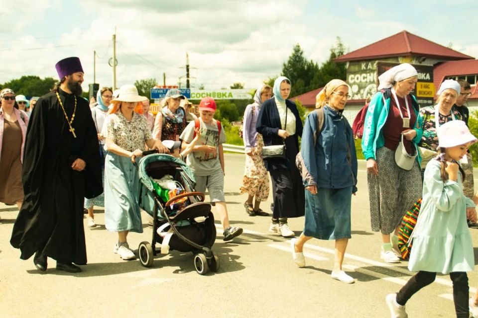 Традиционный многодневный Крестный ход вокруг Хабаровска в этом году начнется 16 июня (0+)