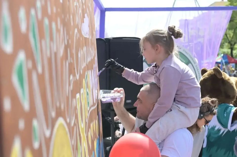Дмитрий Демешин: Сегодня День рождения нашей краевой столицы — города Хабаровска, оплота России на восточных рубежах! Дмитрий Демешин: Сегодня День рождения нашей краевой столицы — города Хабаровска, оплота России на восточных рубежах!