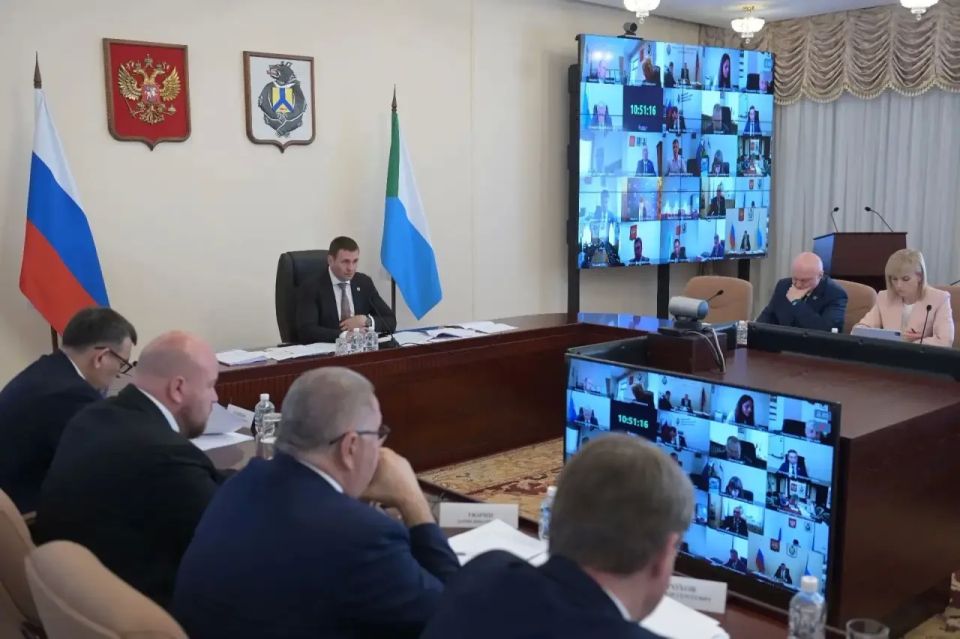 Дмитрий Демешин: В 2025 году запустили в крае президентский нацпроект «Кадры», который позволяет помочь людям реализовать себя Дмитрий Демешин: В 2025 году запустили в крае президентский нацпроект «Кадры», который позволяет помочь людям реализовать себя