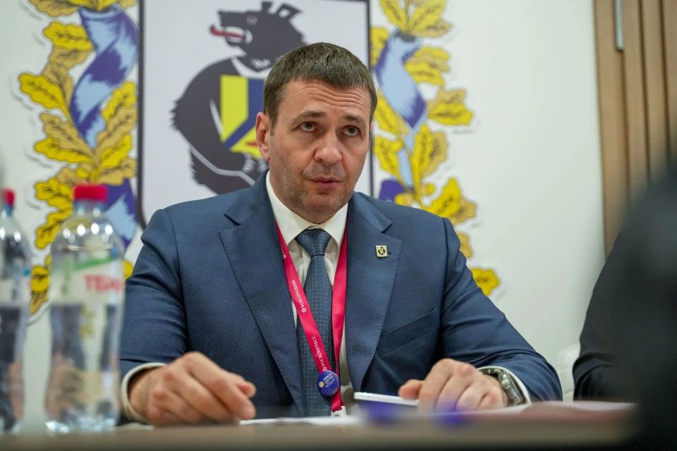 Дмитрий Демешин: Животноводческий комплекс на 6 тысяч голов дойного стада планирует построить в Хабаровском крае компания «ЭкоНива» Дмитрий Демешин: Животноводческий комплекс на 6 тысяч голов дойного стада планирует построить в Хабаровском крае компания «ЭкоНива»