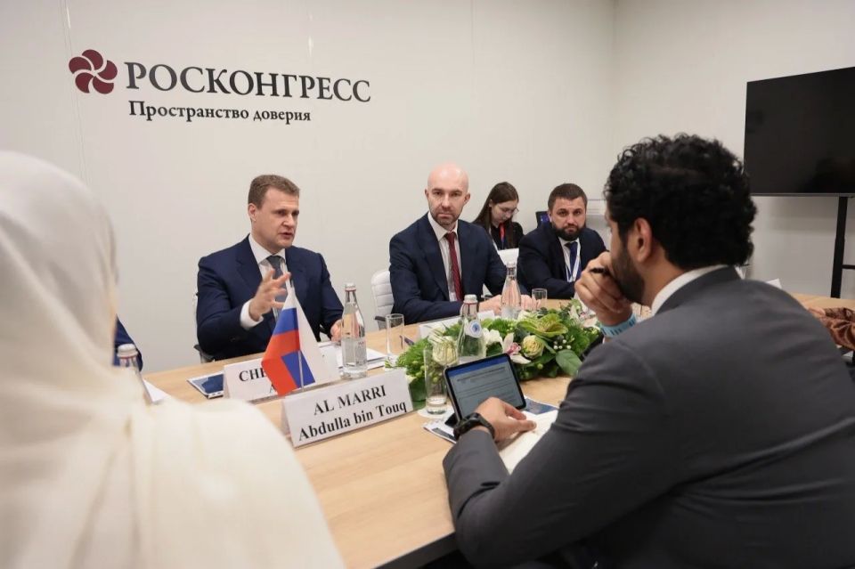 На ПМЭФ-2026 обсудили развитие международного сотрудничества на Дальнем Востоке и в Арктике На ПМЭФ-2026 обсудили развитие международного сотрудничества на Дальнем Востоке и в Арктике