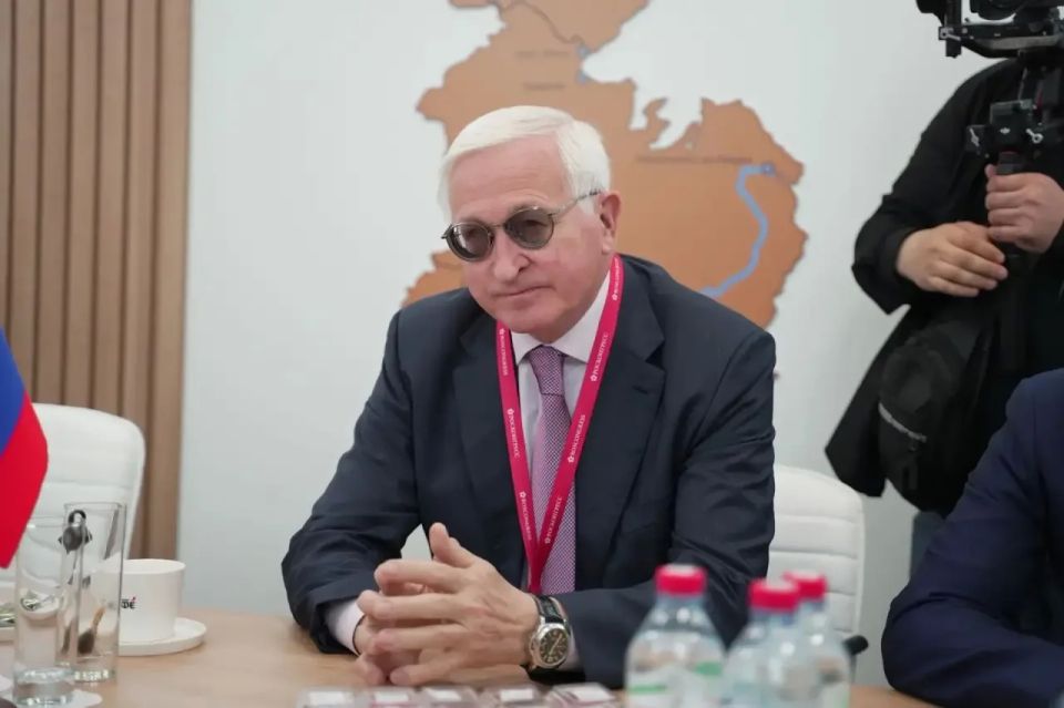 Дмитрий Демешин: Для нас критически важно, чтобы голос предпринимателей края был услышан на федеральном уровне Дмитрий Демешин: Для нас критически важно, чтобы голос предпринимателей края был услышан на федеральном уровне