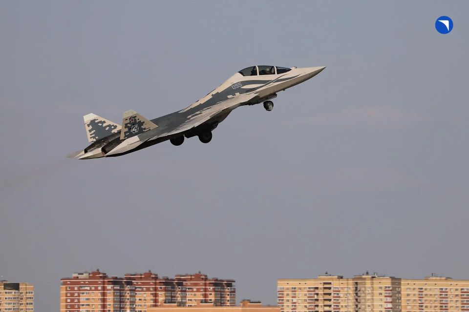 Президент Владимир Путин назвал российский истребитель Су-57 лучшим самолётом в мире