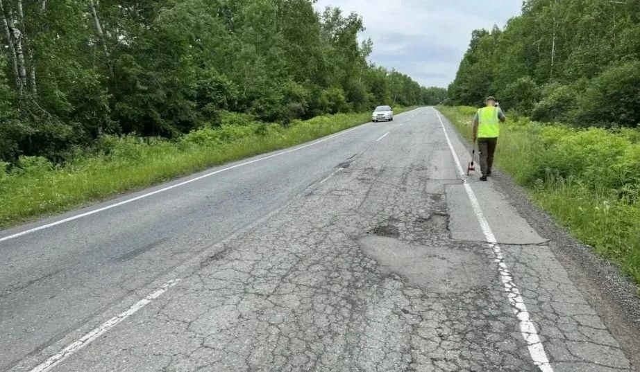 Благодаря губернаторскому Атласу проблемных объектов отремонтируют дорогу к озеру лотосов возле села Галкино Благодаря губернаторскому Атласу проблемных объектов отремонтируют дорогу к озеру лотосов возле села Галкино