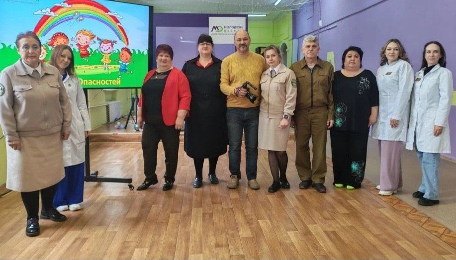 Лето БезОпасностей - как проходят летние каникулы в городе Юности Лето БезОпасностей - как проходят летние каникулы в городе Юности