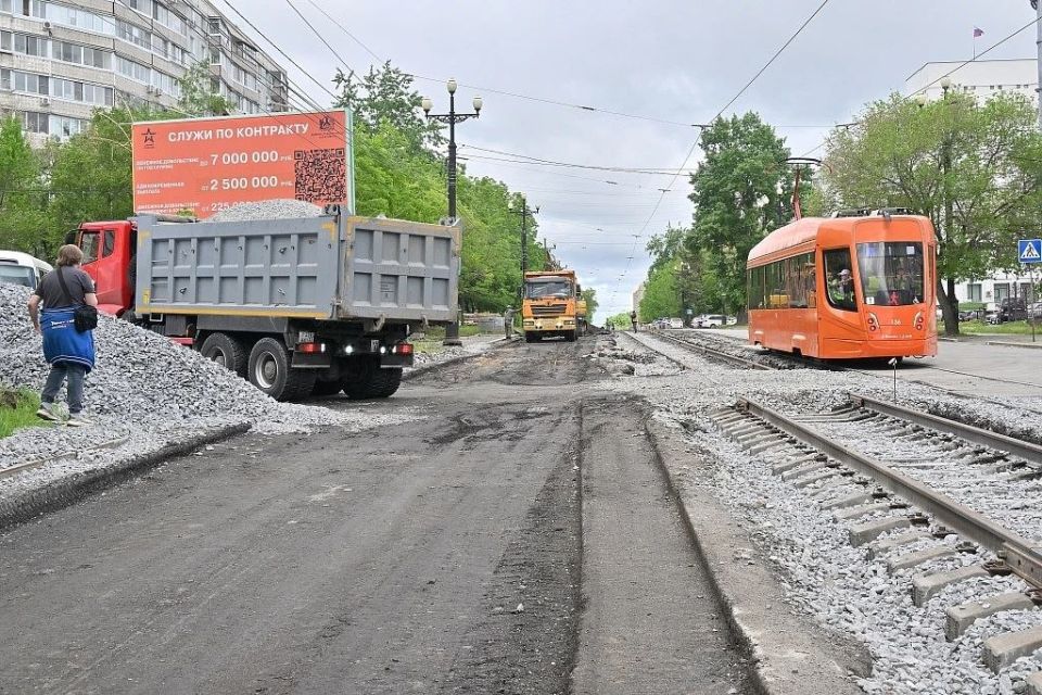 В Хабаровске продолжается масштабная реконструкция улицы Шеронова В Хабаровске продолжается масштабная реконструкция улицы Шеронова
