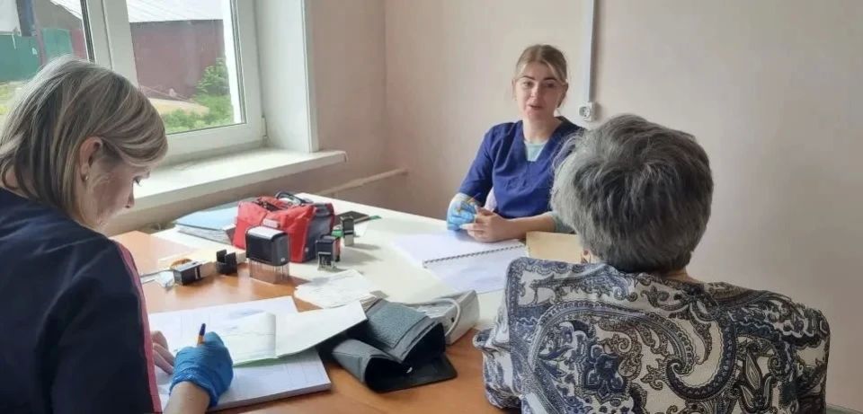 Дмитрий Демешин: За пять месяцев мобильные медицинские бригады выполнили 365 выездов в отдаленные районы края — они осмотрели почти 35 тысяч пациентов Дмитрий Демешин: За пять месяцев мобильные медицинские бригады выполнили 365 выездов в отдаленные районы края — они осмотрели почти 35 тысяч пациентов
