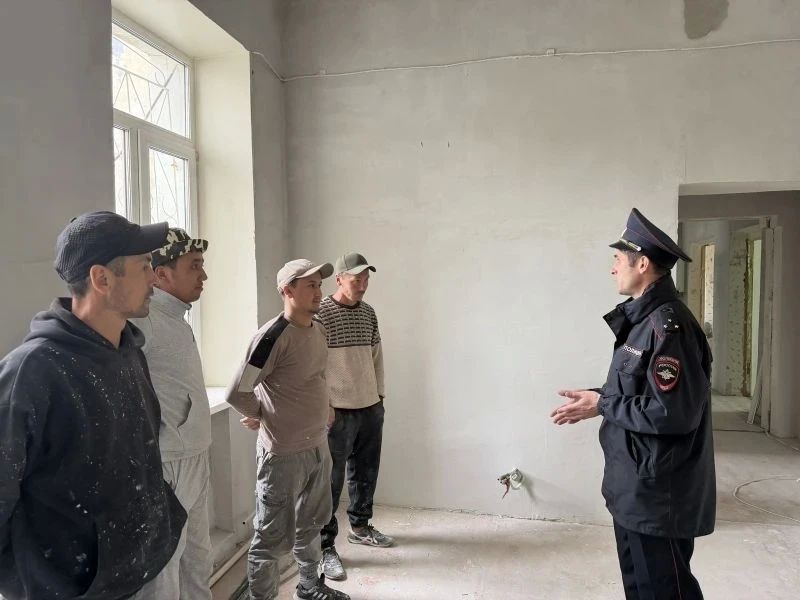 В Ванинском и Советско-Гаванском районах сотрудники полиции выявили иностранных граждан, нарушивших миграционное законодательство В Ванинском и Советско-Гаванском районах сотрудники полиции выявили иностранных граждан, нарушивших миграционное законодательство