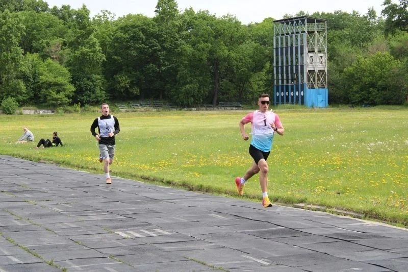 Спортсмены в погонах: в Хабаровске прошел чемпионат по летнему служебному биатлону и легкой атлетике Спортсмены в погонах: в Хабаровске прошел чемпионат по летнему служебному биатлону и легкой атлетике
