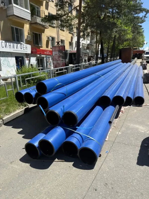 До 15 июля перекрыт участок проезжей части на улице Пушкина До 15 июля перекрыт участок проезжей части на улице Пушкина