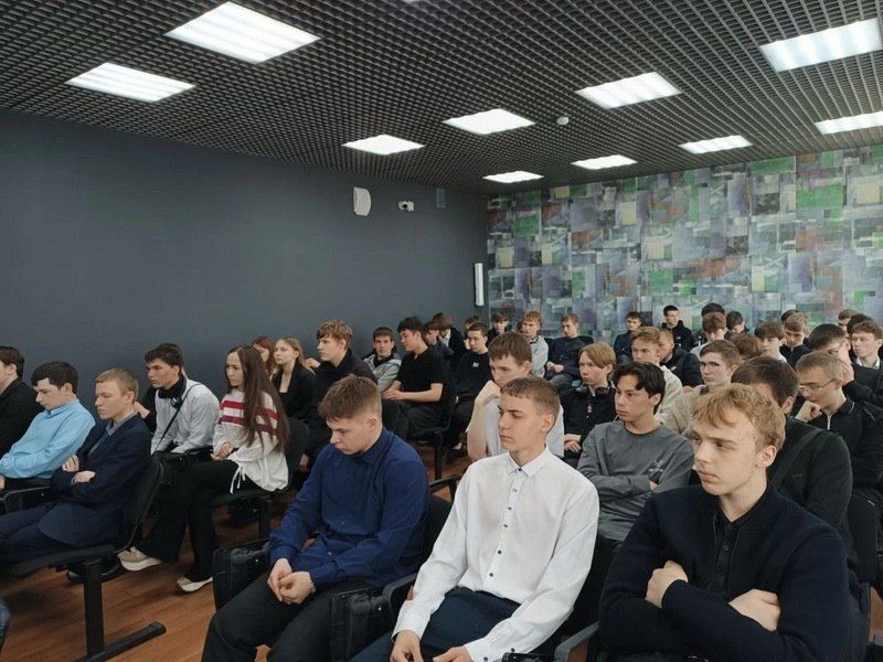 В Ванинском районе прошла встреча сотрудников Госавтоинспекции с учащимися колледжа В Ванинском районе прошла встреча сотрудников Госавтоинспекции с учащимися колледжа