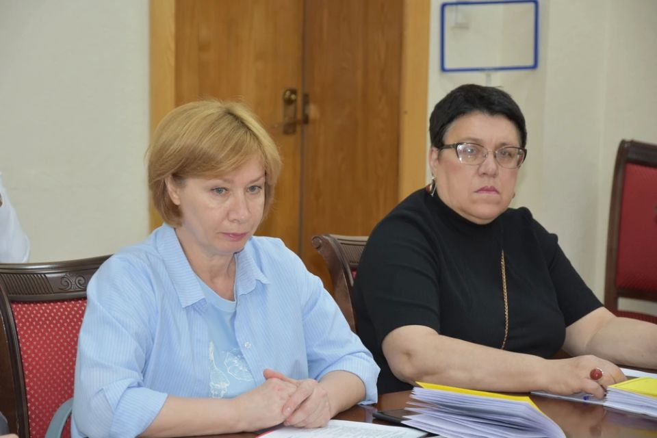 Диалог с политическими партиями в преддверии выборов 2026 года Диалог с политическими партиями в преддверии выборов 2026 года