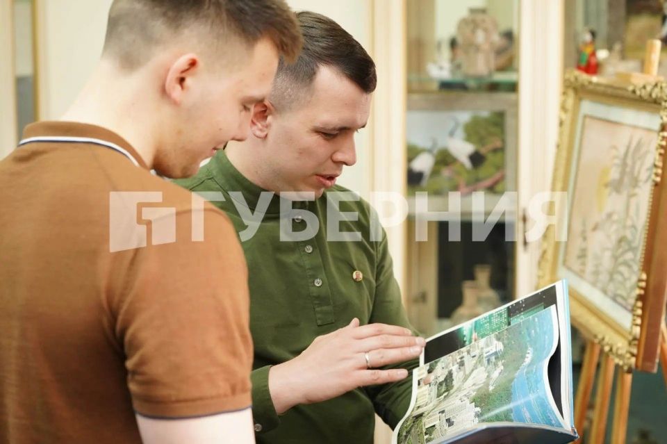 Выставка, посвященная годовщине договора России и КНДР, открылась в Хабаровске Выставка, посвященная годовщине договора России и КНДР, открылась в Хабаровске