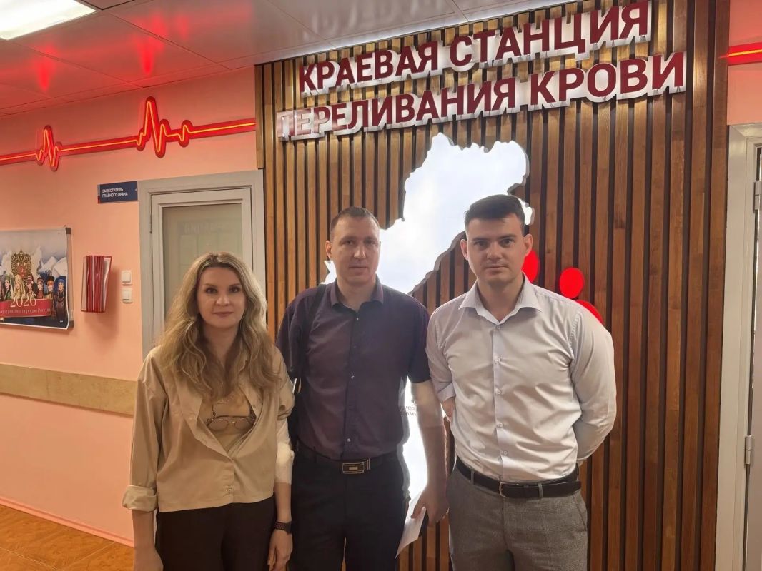 Сдачей крови отметили сотрудники госконтроля Всемирный день донора Сдачей крови отметили сотрудники госконтроля Всемирный день донора