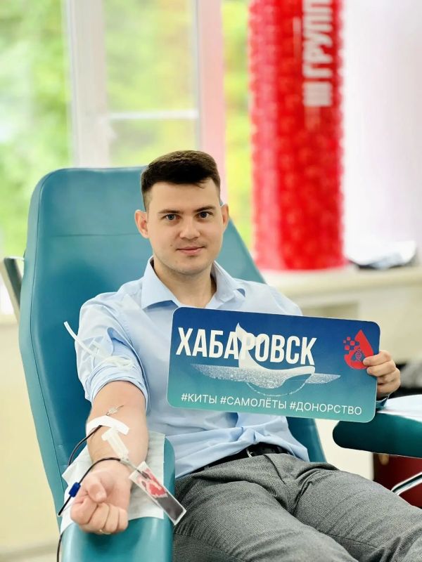 Сдачей крови отметили сотрудники госконтроля Всемирный день донора
