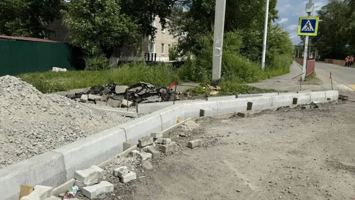 Дмитрий Демешин: Строим дороги в городах и селах края, чтобы поездки были безопаснее и комфортнее Дмитрий Демешин: Строим дороги в городах и селах края, чтобы поездки были безопаснее и комфортнее