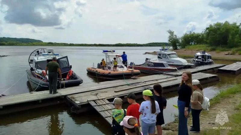 Безопасные каникулы вместе с ГИМС МЧС России Хабаровского края Безопасные каникулы вместе с ГИМС МЧС России Хабаровского края