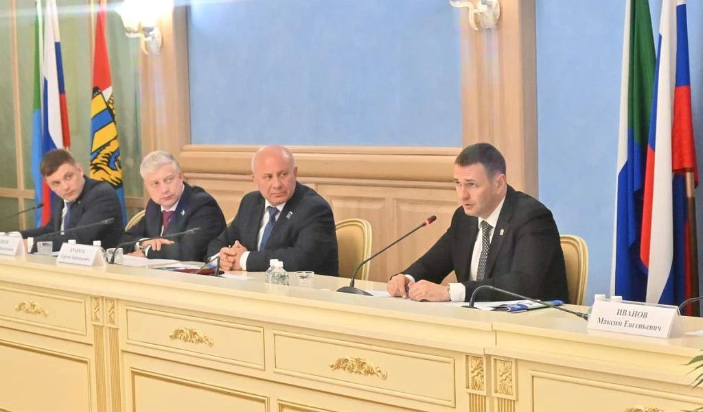 В 2023 году Президент России Владимир Владимирович Путин утвердил мастер-планы развития Хабаровска и Комсомольска-на-Амуре В 2023 году Президент России Владимир Владимирович Путин утвердил мастер-планы развития Хабаровска и Комсомольска-на-Амуре