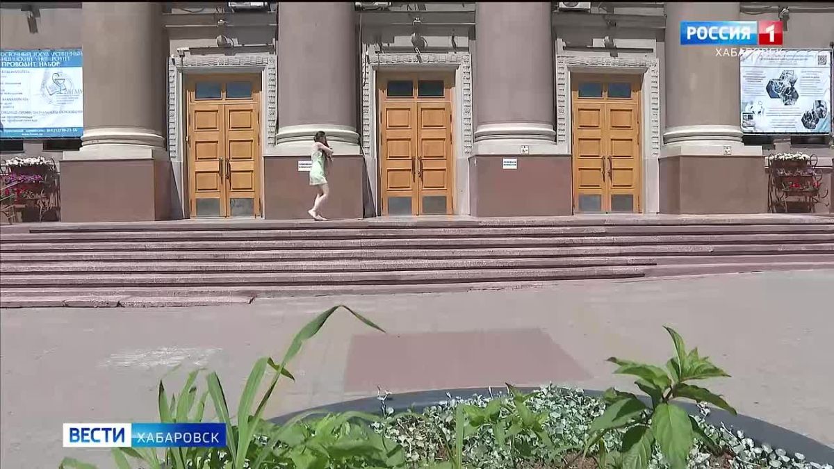 Более 450 молодых врачей выпустил в этом году Дальневосточный медицинский университет