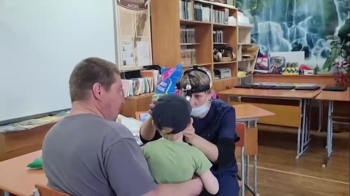 Почти две тысячи жителей отдалённых посёлков Хабаровского края получили медицинскую помощь на теплоходе «Здоровье» в июне