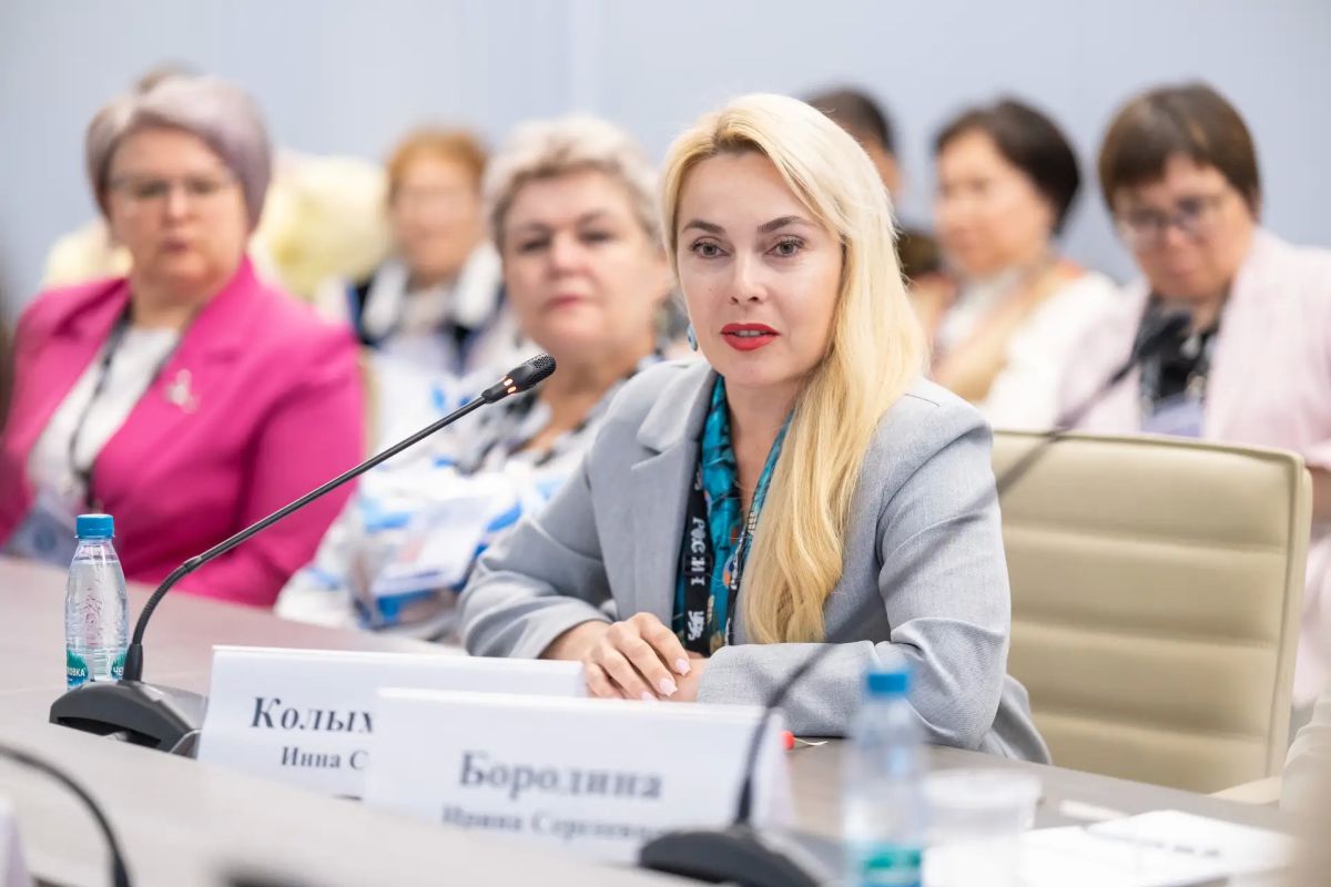 Служение, ответственность, созидание: роль женщин в местном самоуправлении обсудили на «II форуме женщины Севера» Служение, ответственность, созидание: роль женщин в местном самоуправлении обсудили на «II форуме женщины Севера»