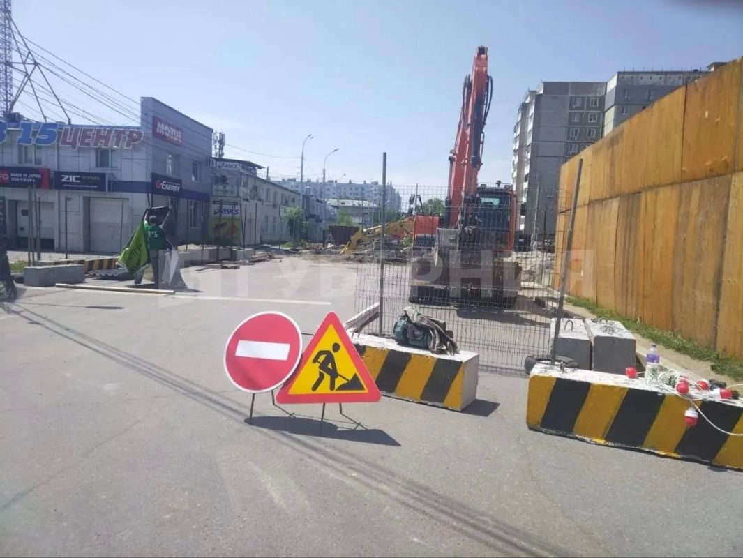 Движение по переулку Трубному в Хабаровске перекрыто на полтора месяца Движение по переулку Трубному в Хабаровске перекрыто на полтора месяца