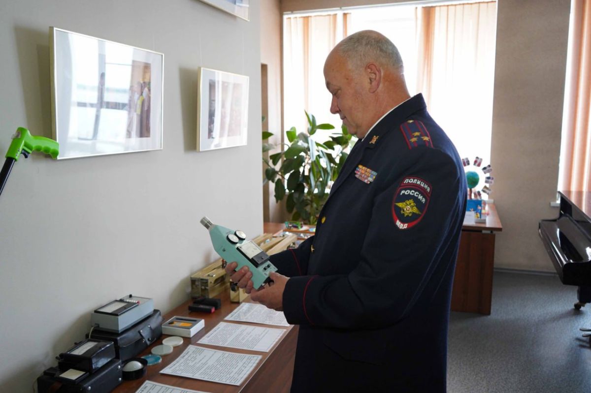 В УМВД России по Хабаровскому краю состоялся праздничный концерт, приуроченный к 90-летию образования службы Госавтоинспекции МВД России В УМВД России по Хабаровскому краю состоялся праздничный концерт, приуроченный к 90-летию образования службы Госавтоинспекции МВД России