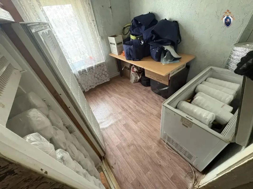 ДВУМ ХАБАРОВЧАНАМ ПРЕДЪЯВЛЕНО ОБВИНЕНИЕ В НЕЗАКОННОМ ОБОРОТЕ ИКРЫ РЫБЫ ОСОБО ЦЕННЫХ ПОРОД ДВУМ ХАБАРОВЧАНАМ ПРЕДЪЯВЛЕНО ОБВИНЕНИЕ В НЕЗАКОННОМ ОБОРОТЕ ИКРЫ РЫБЫ ОСОБО ЦЕННЫХ ПОРОД