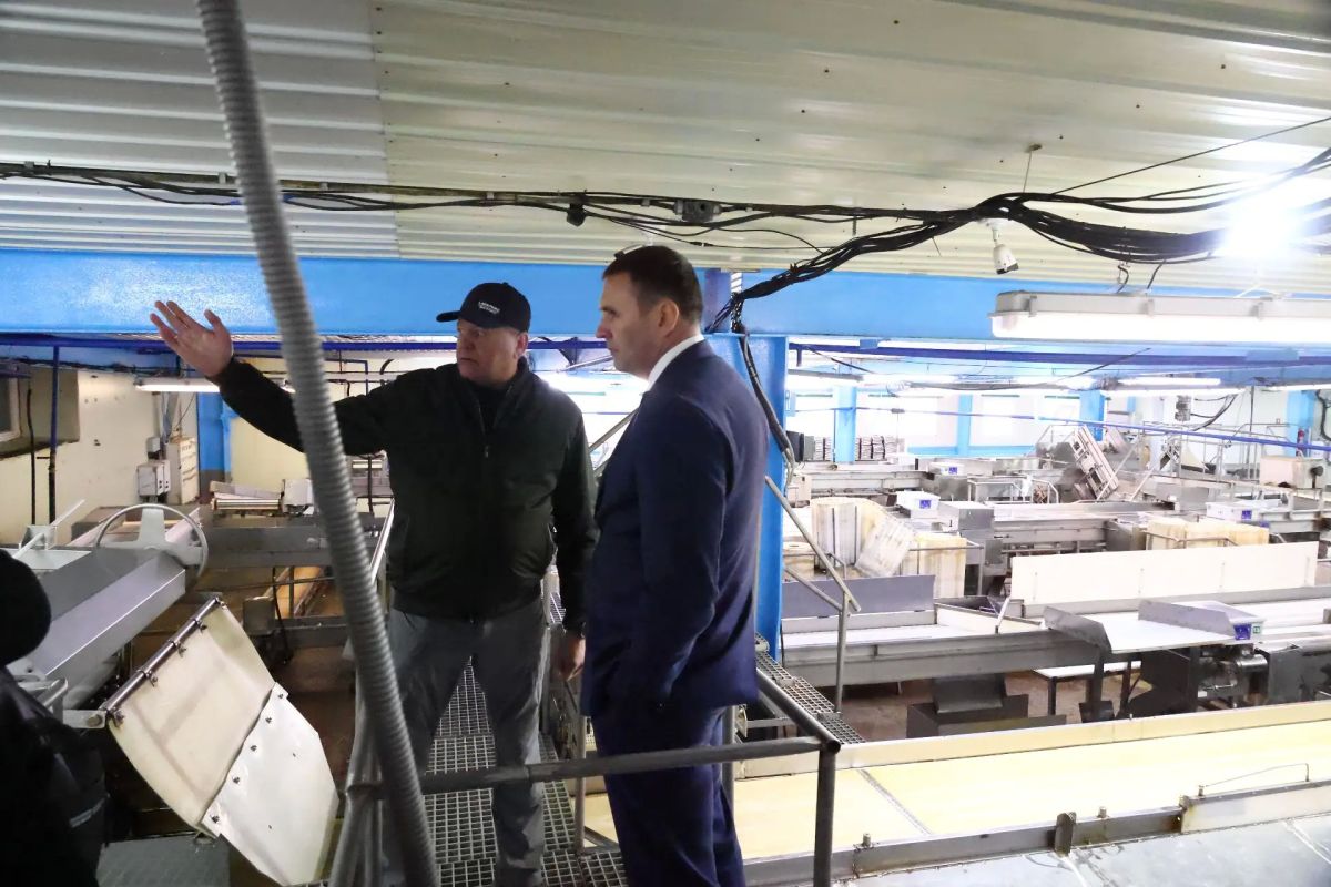 Дмитрий Демешин: Больше рыбной продукции по доступным ценам станет в магазинах края Дмитрий Демешин: Больше рыбной продукции по доступным ценам станет в магазинах края