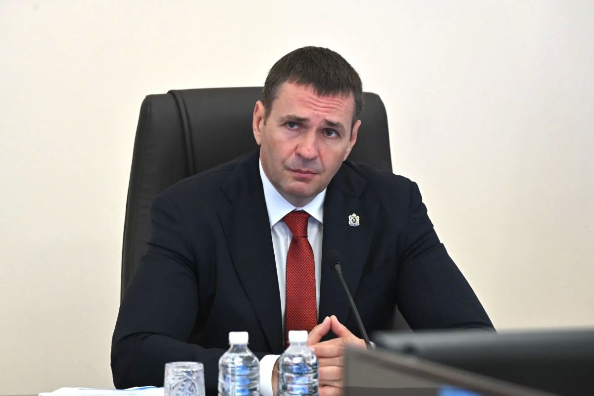 Дмитрий Демешин: На севере Хабаровского края усиливаем пожарную группировку: к уже работающим группам подключится Комсомольское авиаотделение Дмитрий Демешин: На севере Хабаровского края усиливаем пожарную группировку: к уже работающим группам подключится Комсомольское авиаотделение