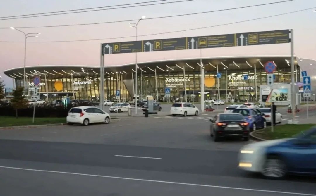 В Международном аэропорту Хабаровска началась модернизация парковочного комплекса