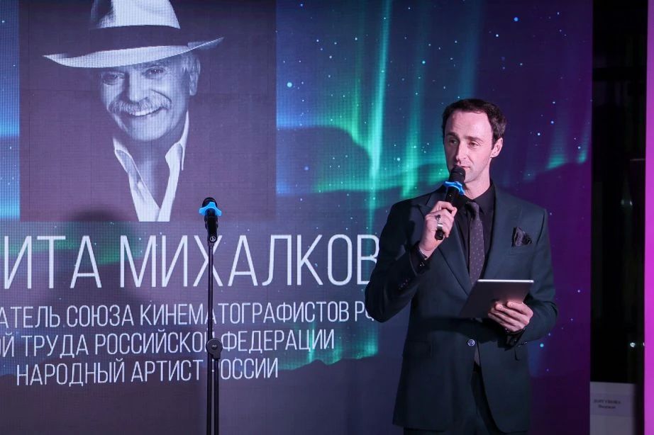 ельно развивается киноиндустрия ельно развивается киноиндустрия