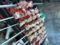 Как вернуть блеск мангалу: секреты идеальной чистки грилей и решеток