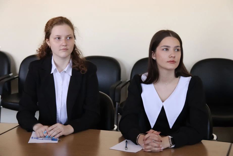 До 20 тыс. в месяц за отличную учебу: еще более 150 будущих педагогов получат Губернаторскую стипендию До 20 тыс. в месяц за отличную учебу: еще более 150 будущих педагогов получат Губернаторскую стипендию