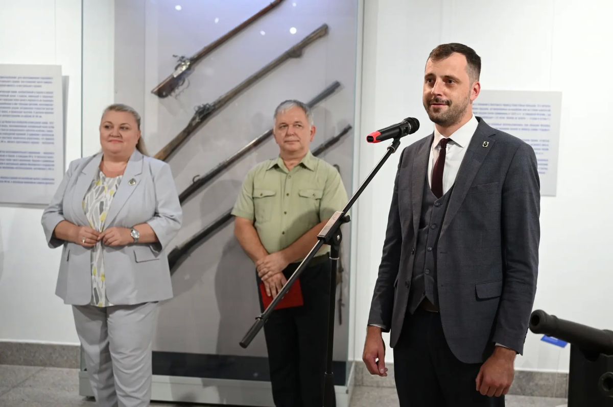 В Хабаровске открылась выставка «Арсенал В Хабаровске открылась выставка «Арсенал