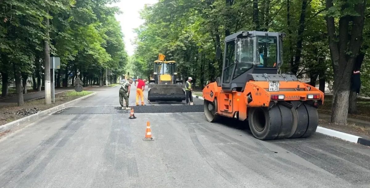 С любовью к Дебальцево . Завершаем восстановление одной из главных артерий города – улицу Ленина С любовью к Дебальцево . Завершаем восстановление одной из главных артерий города – улицу Ленина