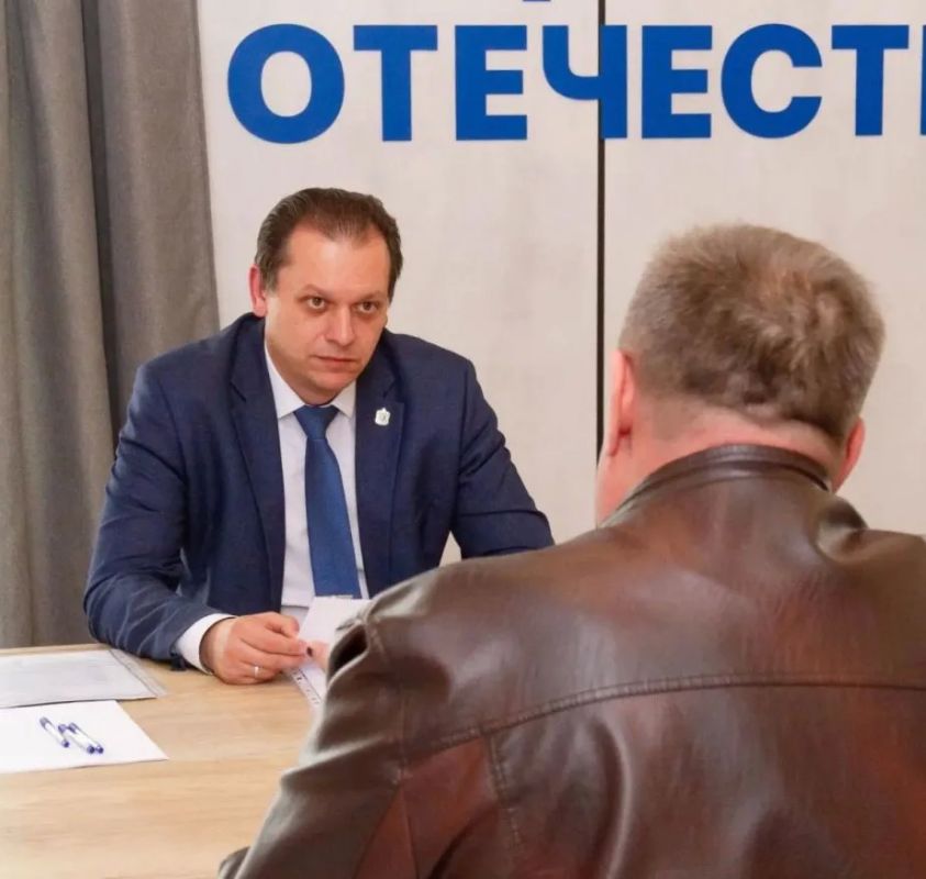 Государственный фонд «Защитники Отечества» содействует в получении бесплатной юридической помощи ветеранам СВО и членам их семей по вопросам предоставления льгот, социальных гарантий, компенсаций и других выплат, обеспечения... Государственный фонд «Защитники Отечества» содействует в получении бесплатной юридической помощи ветеранам СВО и членам их семей по вопросам предоставления льгот, социальных гарантий, компенсаций и других выплат, обеспечения...
