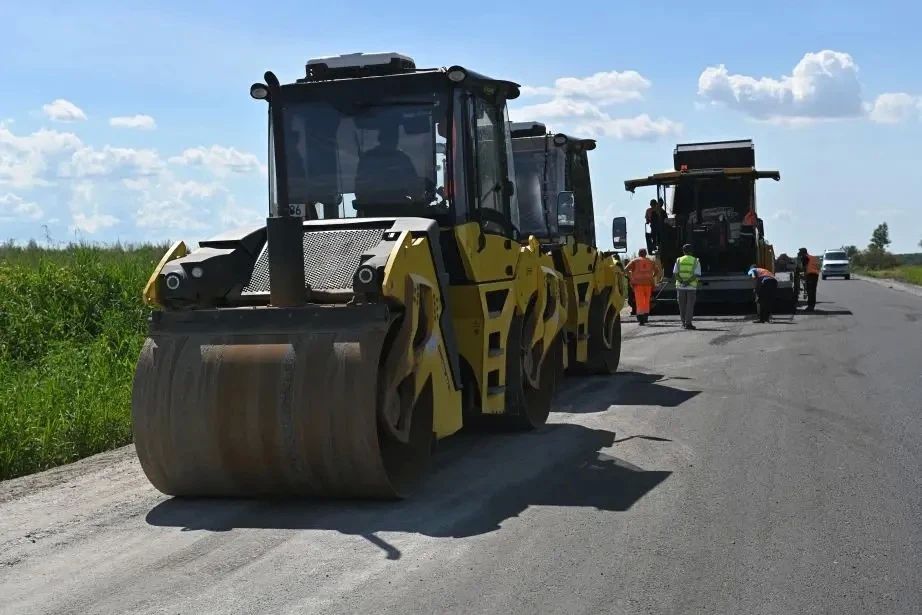 В 3 раза быстрее: путь до Петропавловки теперь по ровному асфальту! В 3 раза быстрее: путь до Петропавловки теперь по ровному асфальту!