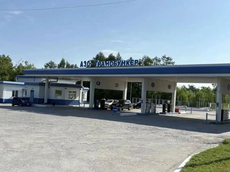 В Хабаровском крае продолжают налаживать отгрузку топлива в отдаленные районы
