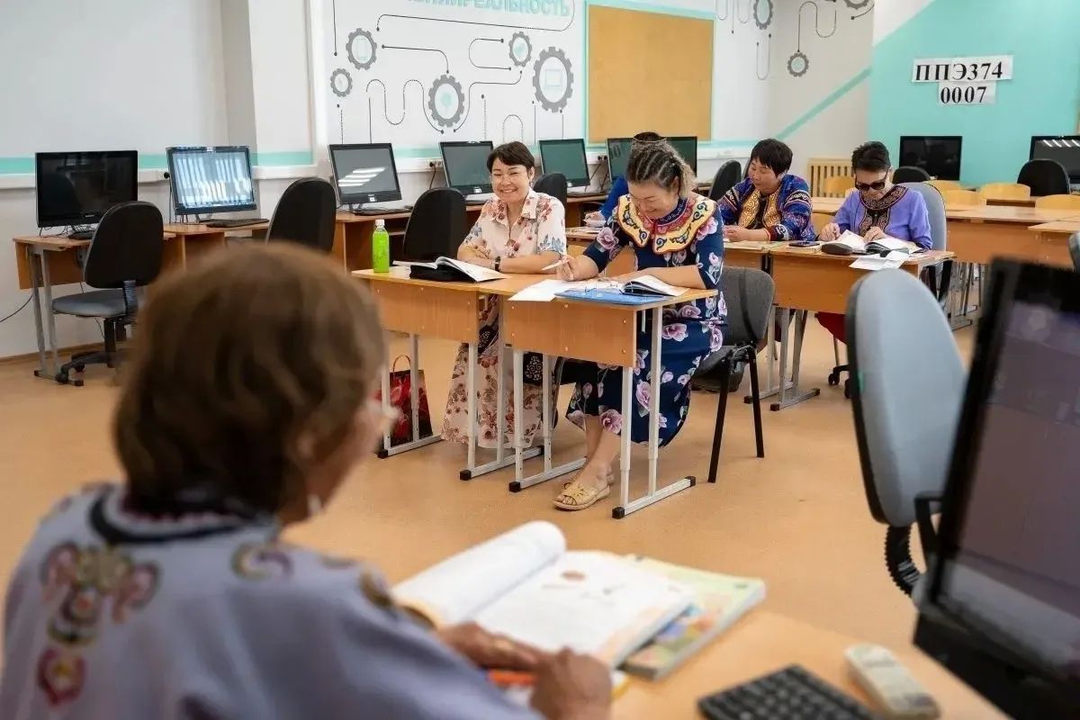 Курсы профпереподготовки по программе «Родной язык и литература» пройдут еще 25 педагогов Курсы профпереподготовки по программе «Родной язык и литература» пройдут еще 25 педагогов