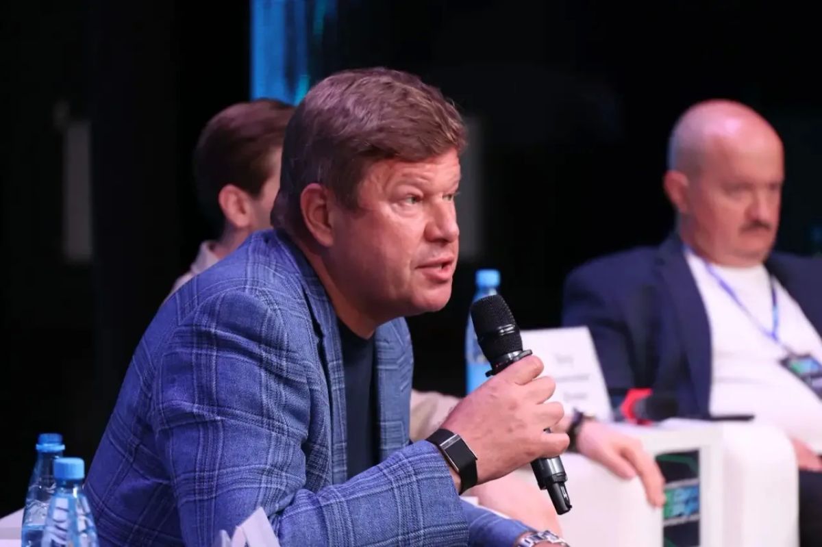 Дмитрий Демешин: Журналисты часто первыми видят то, что требует внимания власти Дмитрий Демешин: Журналисты часто первыми видят то, что требует внимания власти