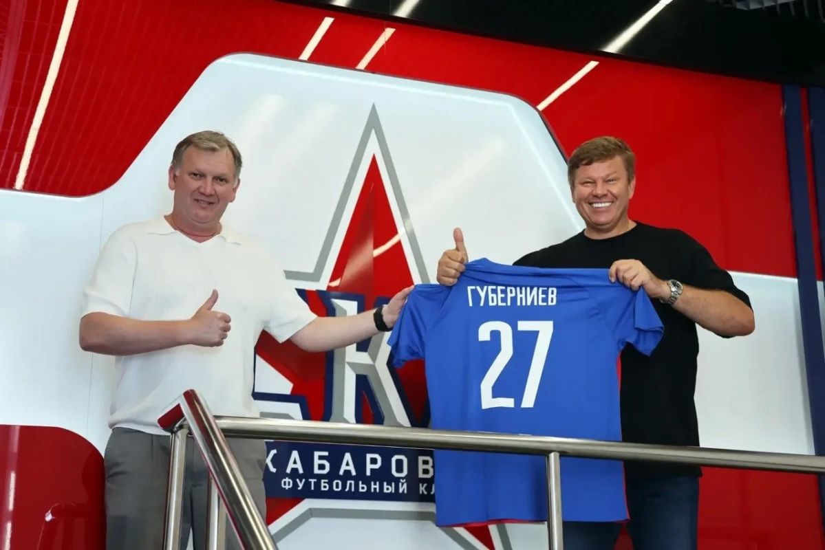 Дмитрий Губерниев побывал в гостях у «СКА-Хабаровска» Дмитрий Губерниев побывал в гостях у «СКА-Хабаровска»