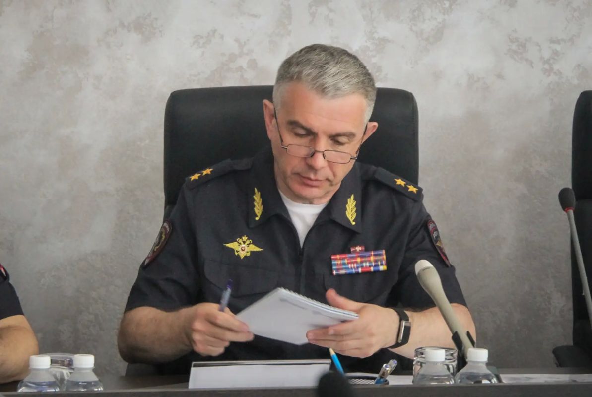 Олег Калинкин принял участие в подведении итогов работы транспортной полиции Дальнего Востока за первое полугодие 2026 года Олег Калинкин принял участие в подведении итогов работы транспортной полиции Дальнего Востока за первое полугодие 2026 года