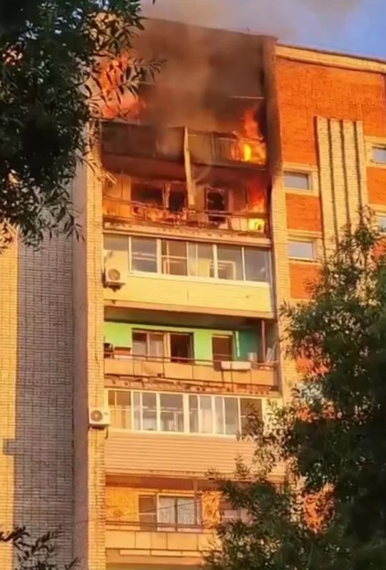 В Хабаровске трое человек пострадали при пожаре