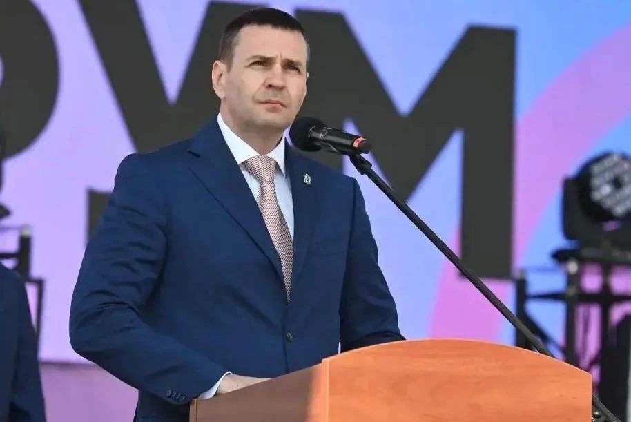 Сегодня отмечает день рождения Губернатор Хабаровского края Д.В. Демешин!