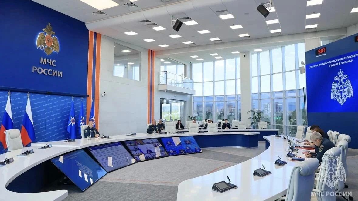 МЧС России держит на контроле оперативную обстановку в бассейне реки Амур МЧС России держит на контроле оперативную обстановку в бассейне реки Амур